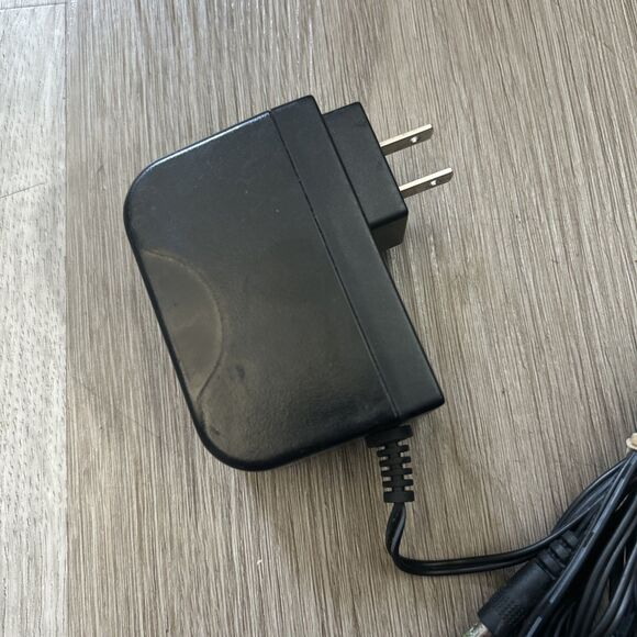 Original Honor ADS-24S-12 1224GPCU Switching Adapter 12V 2A Power Supply Cord - Picture 3 of 4